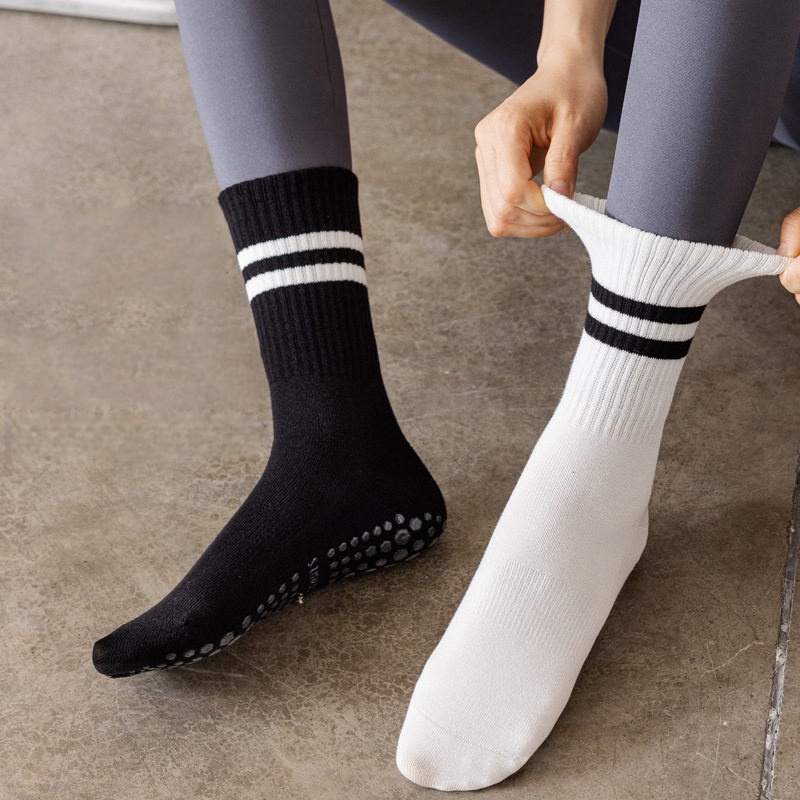 Women Non Slip Yoga Socks, Gri - Yoga Fitness Pilates 评论和价格